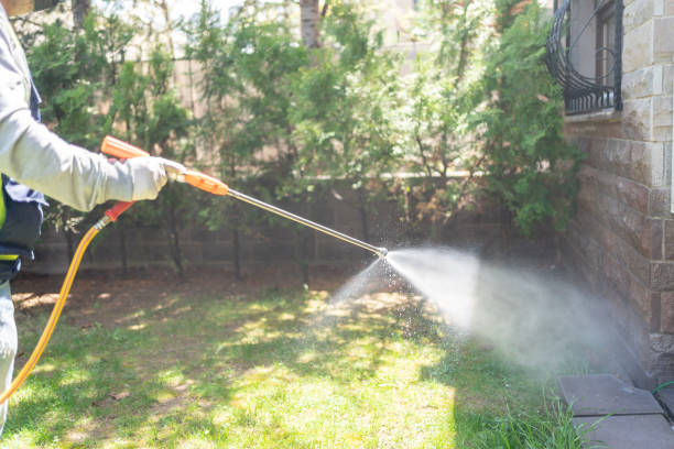 Best Exterminator Services  in Sewaren, NJ